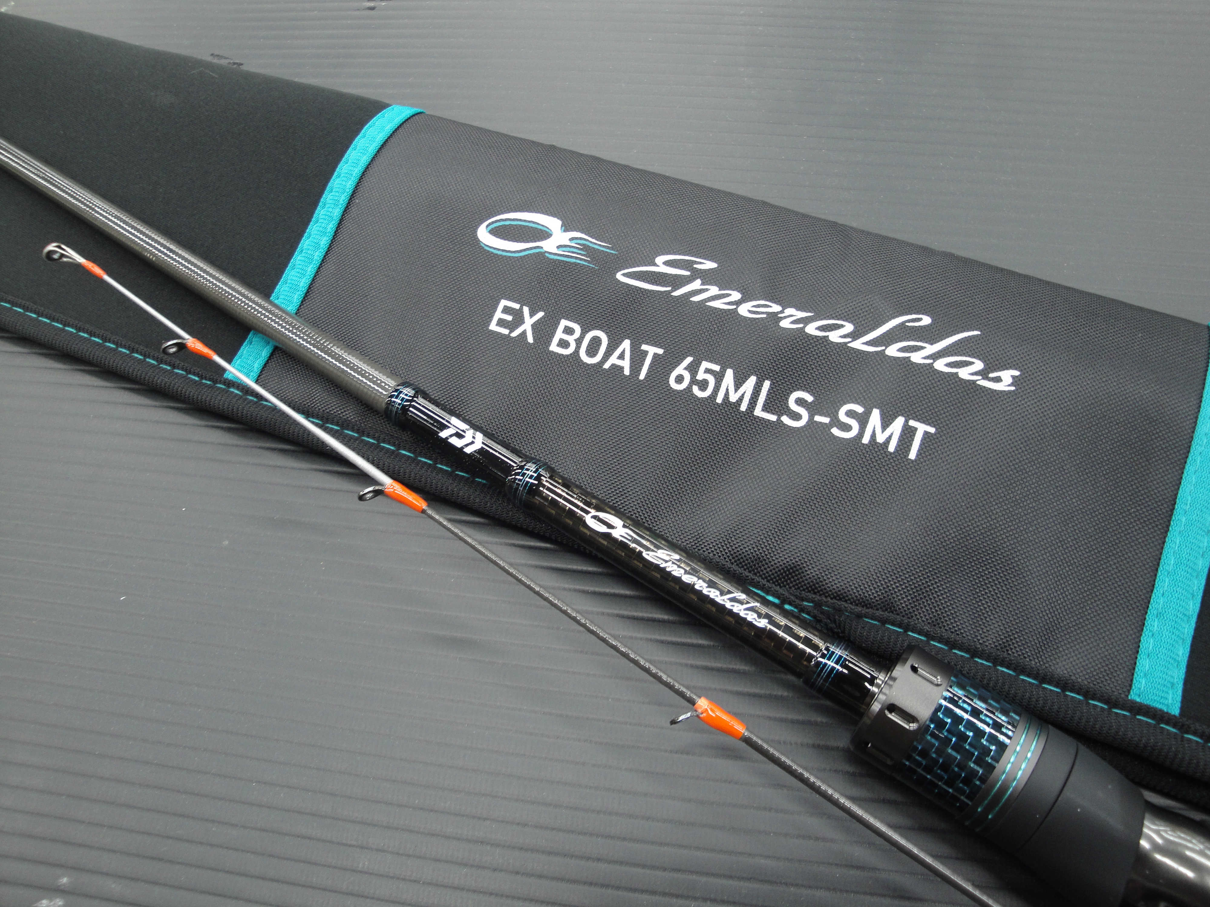 23エメラルダス EX BOAT 65MLMS-SMT・W エメラルダス 4550133255380_2.jpg