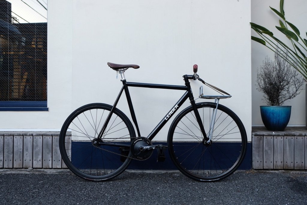 MARINO ピストフレーム 黒白赤 MARINO ピストフレーム 黒白赤