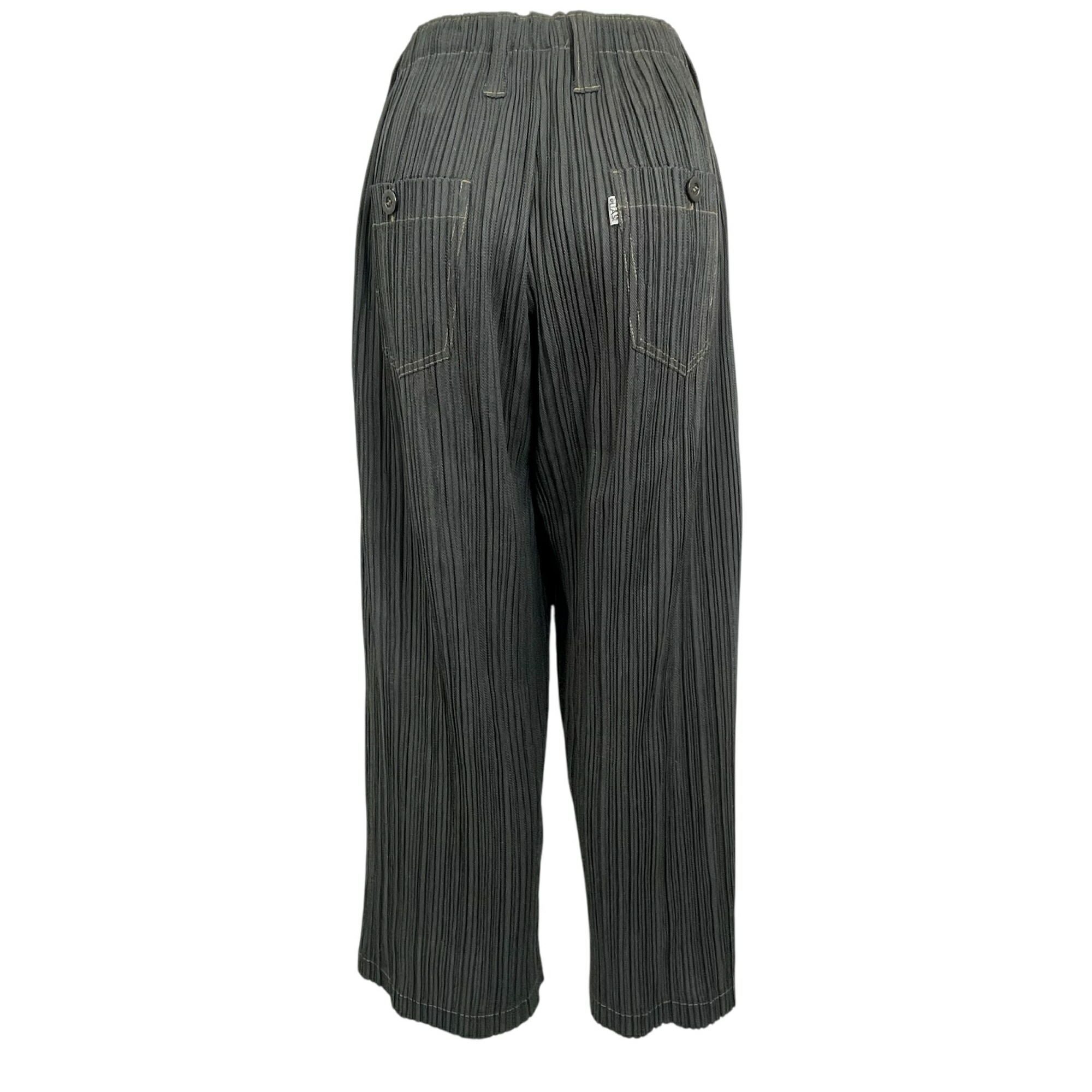 楽天市場】極美品 ISSEY MIYAKE イッセイミヤケ PLEATS PLEASE