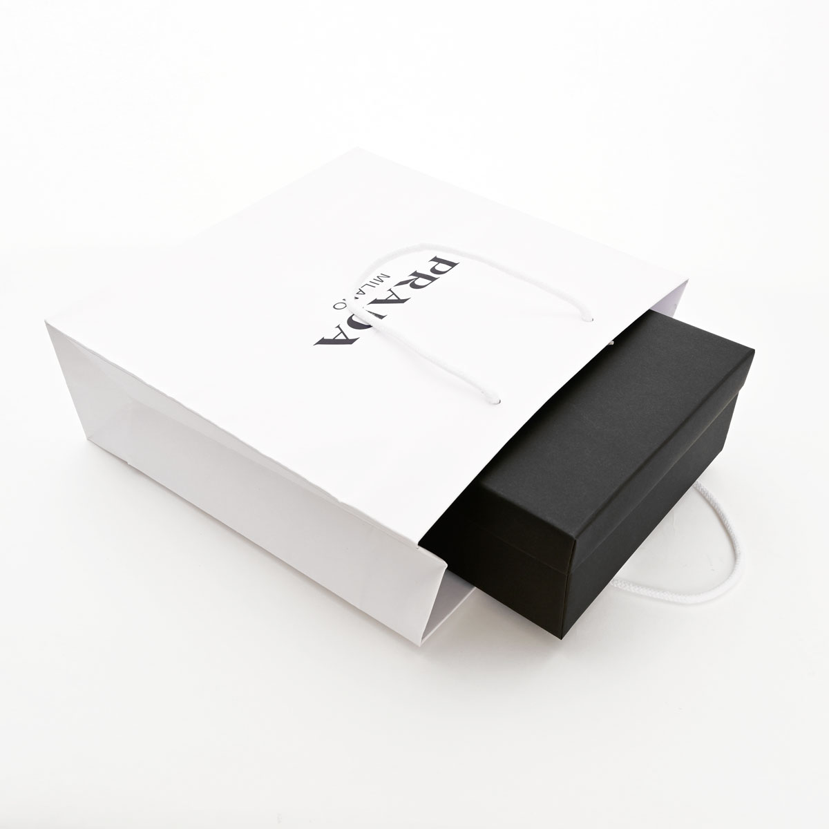 楽天市場】【2/19 20:00～76時間限定☆クーポンあり】【ショッパー付