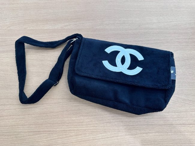 シャネル】BTSのテテ（V）着用バッグの入手方法｜似た商品も - ウリドキ