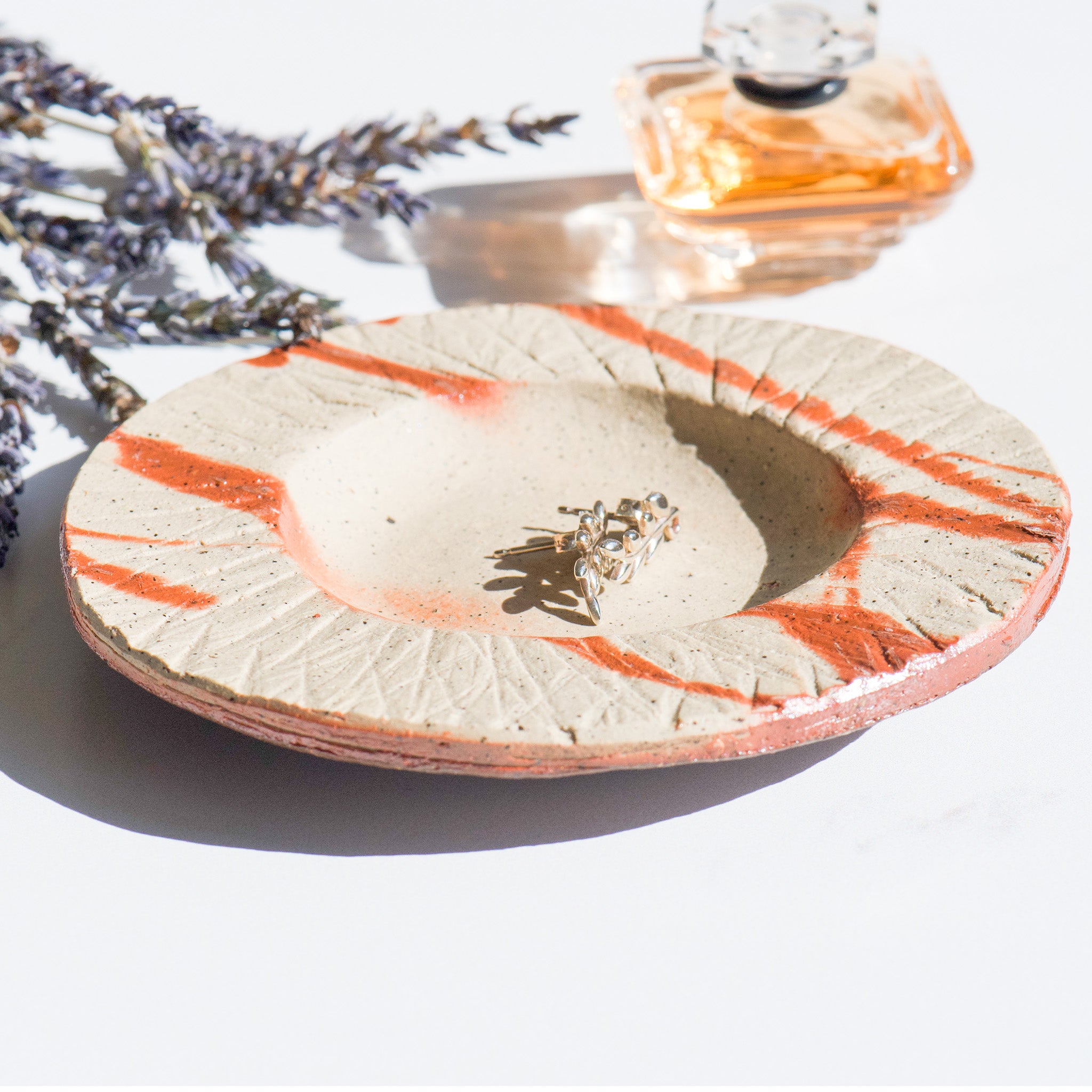 Manabu Suehiro Elegant Bizen Mamezara Plates | WAZA Tokyo