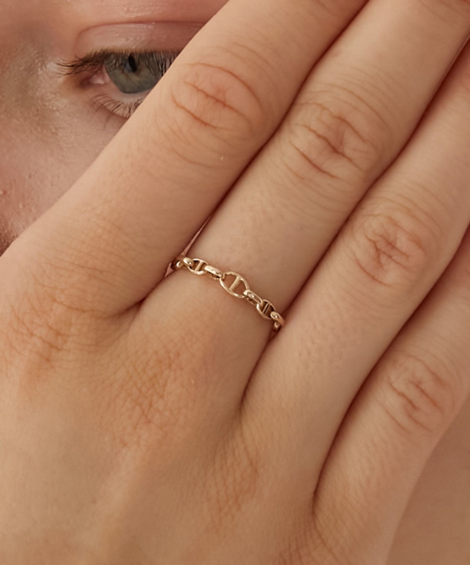 z-12244105008_04-5.jpg?1728645870