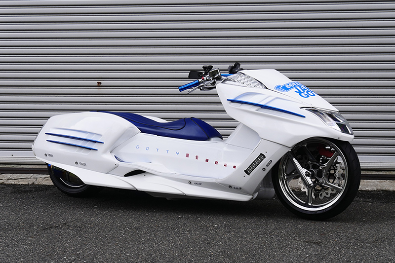 人気爆上がり中の17インチマグザムカスタム プロが造るカスタム ビッグ