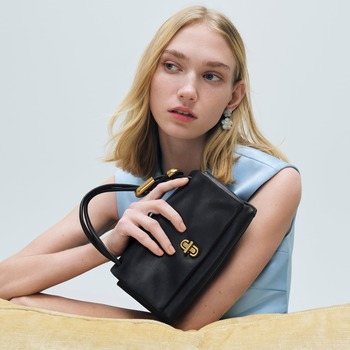 マーク ジェイコブス ポップアップストア | 阪急うめだ本店 HANKYU.MODE