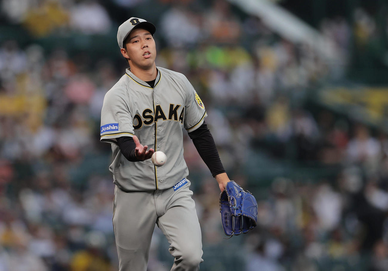 阪神】「大阪タイガース」復刻ユニホーム姿で巨人戦 胸には「OSAKA」の