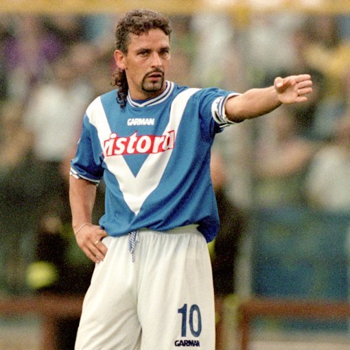 最高の10番」「本物のファンタジスタ」「今見ても美しい」ロベルト