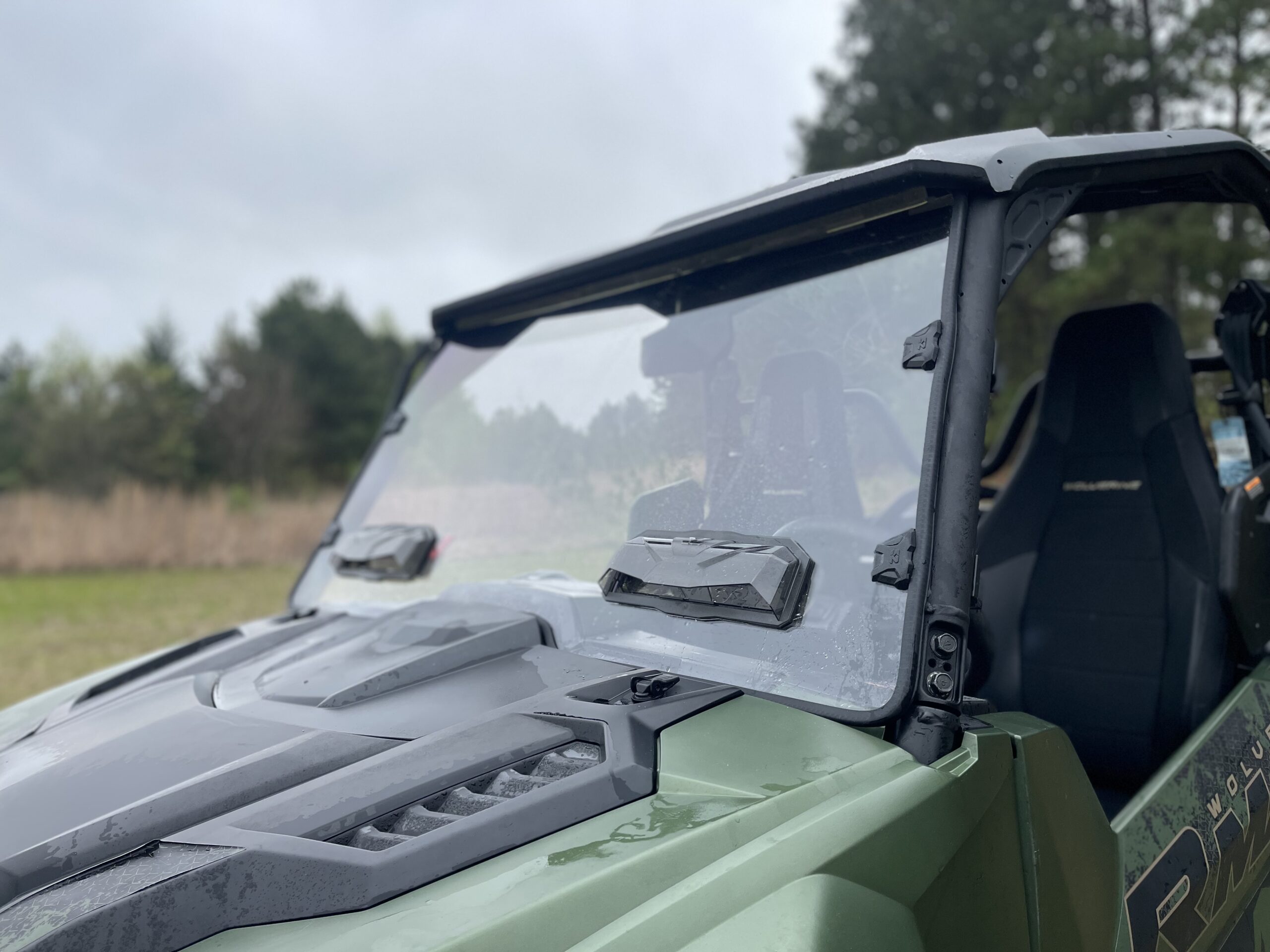 Toolless Versa-Vent Windshield (Scratch Resistant Polycarbonate