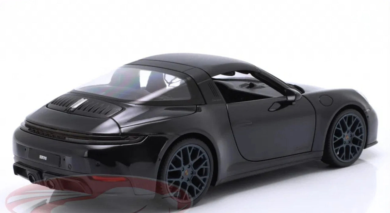 Maisto Porsche 911 992.2 Targa 4 GTS Hybrid Black 1:18 – STM Diecast
