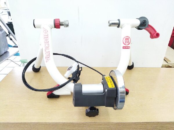 希少] MINOURA M20-V ミニベロ用屋内自転車練習機 稀少!ミニベロ専用