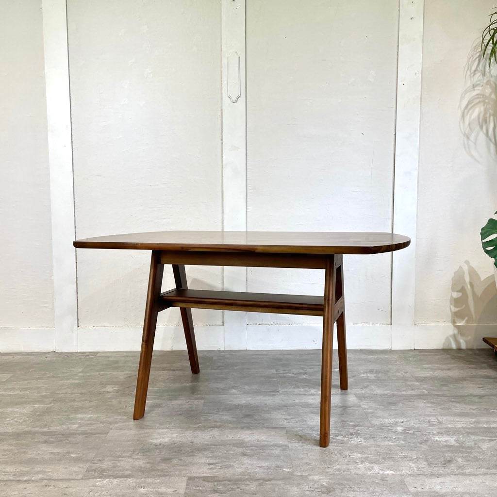 ウニコ/unico スウェラ/SWELLA ダイニングテーブル W1200 アカシア材 中古