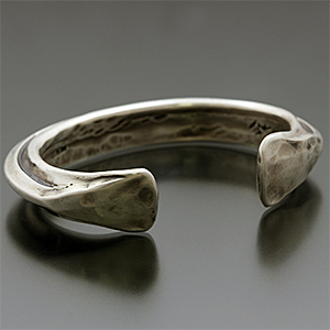 ブラックフット族 James Faks #0トライアングルワイヤー チェイシング