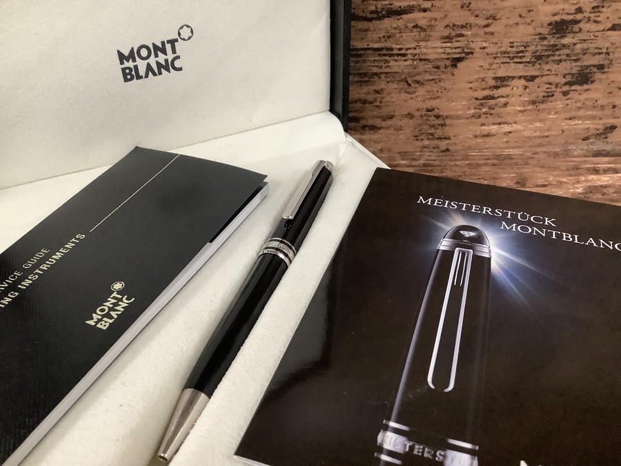 ダイヤモンドのついたMONTBLANC【モンブラン】のボールペンが入荷しま