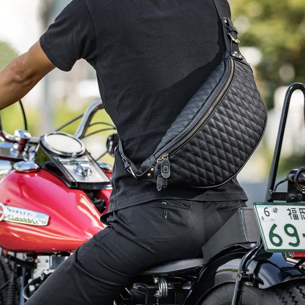 DLMS□ウエスト・ボディバッグ オールドライト ヴィーガンレザー