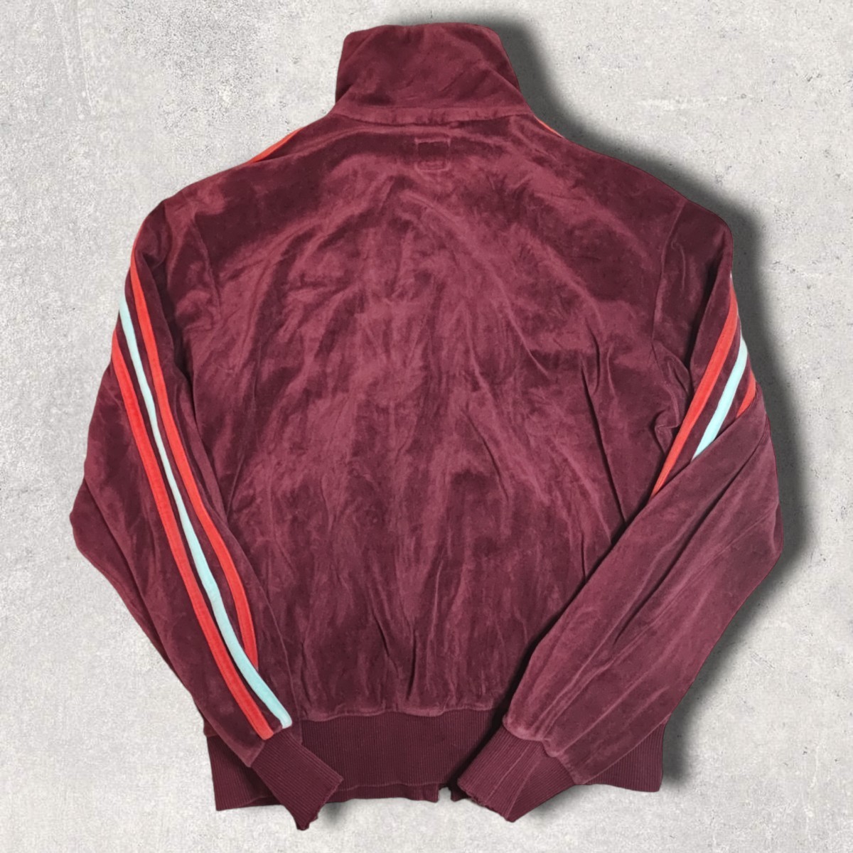 adidas SixTONES 松村北斗着用 ベロアジャージ ワインレッド