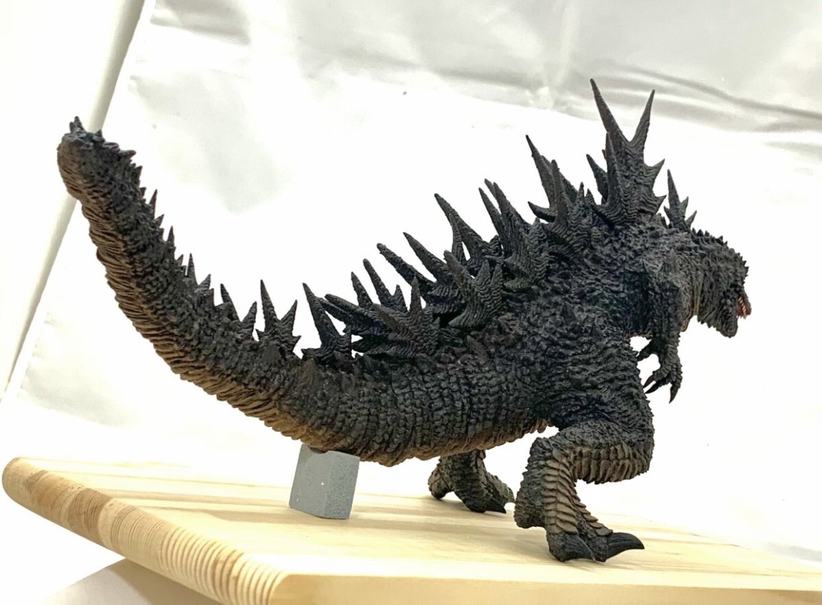 ゴジラ-1.0 ガレージキット塗装済原型:酒井ゆうじ