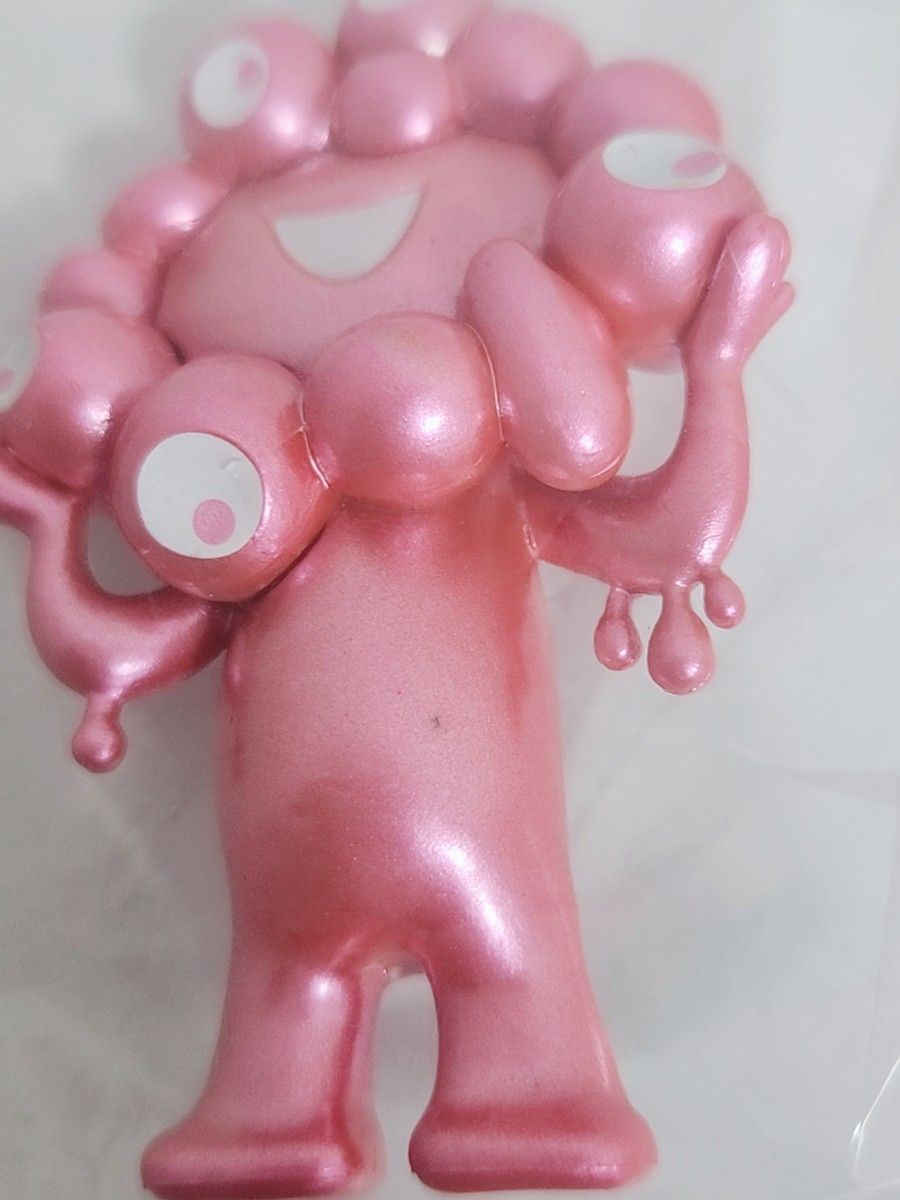 万博 海洋堂 ミャクミャク ラッキーカラー メタリックピンク｜Yahoo