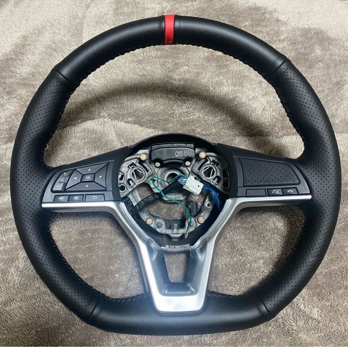 日産 テラノ サファリ 純正ステアリング 日産 テラノ サファリ 純正