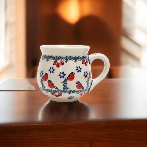 伝説が紡ぐ美しき器 ～ポーリッシュポタリーに描かれた赤胸の小鳥