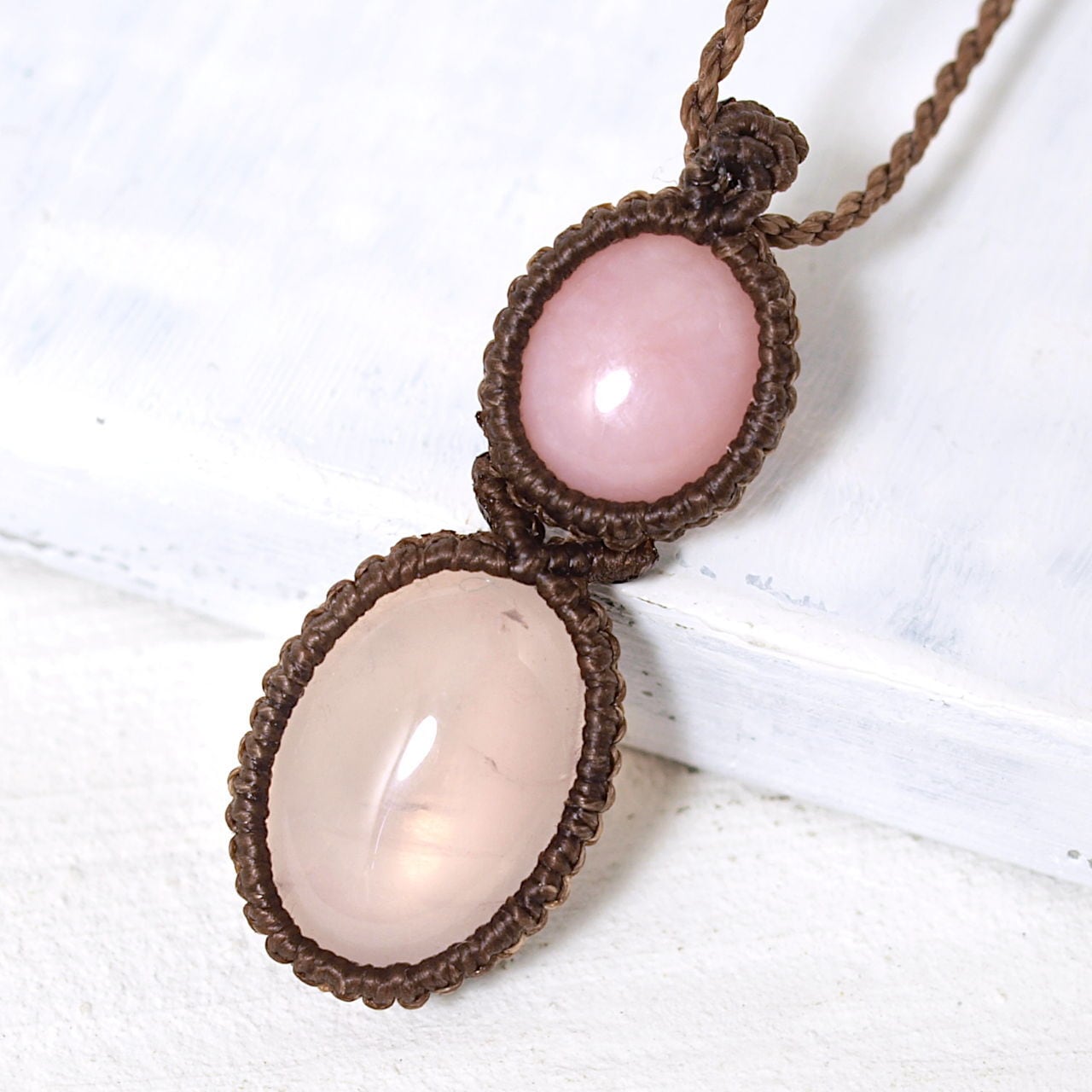 一点物】ピンクオパール＋ローズクォーツ連結マクラメネックレスNo.2