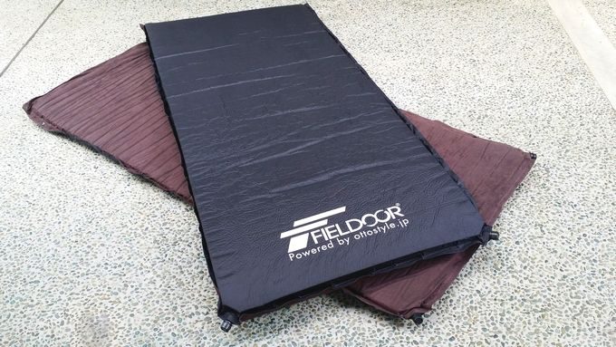 キャンプのマットは車中泊用の厚手10cmが快適！ 防寒・快眠の秘訣