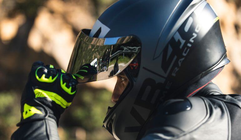 AGVヘルメット | アジアンフィットのサイズ感と安全認証について