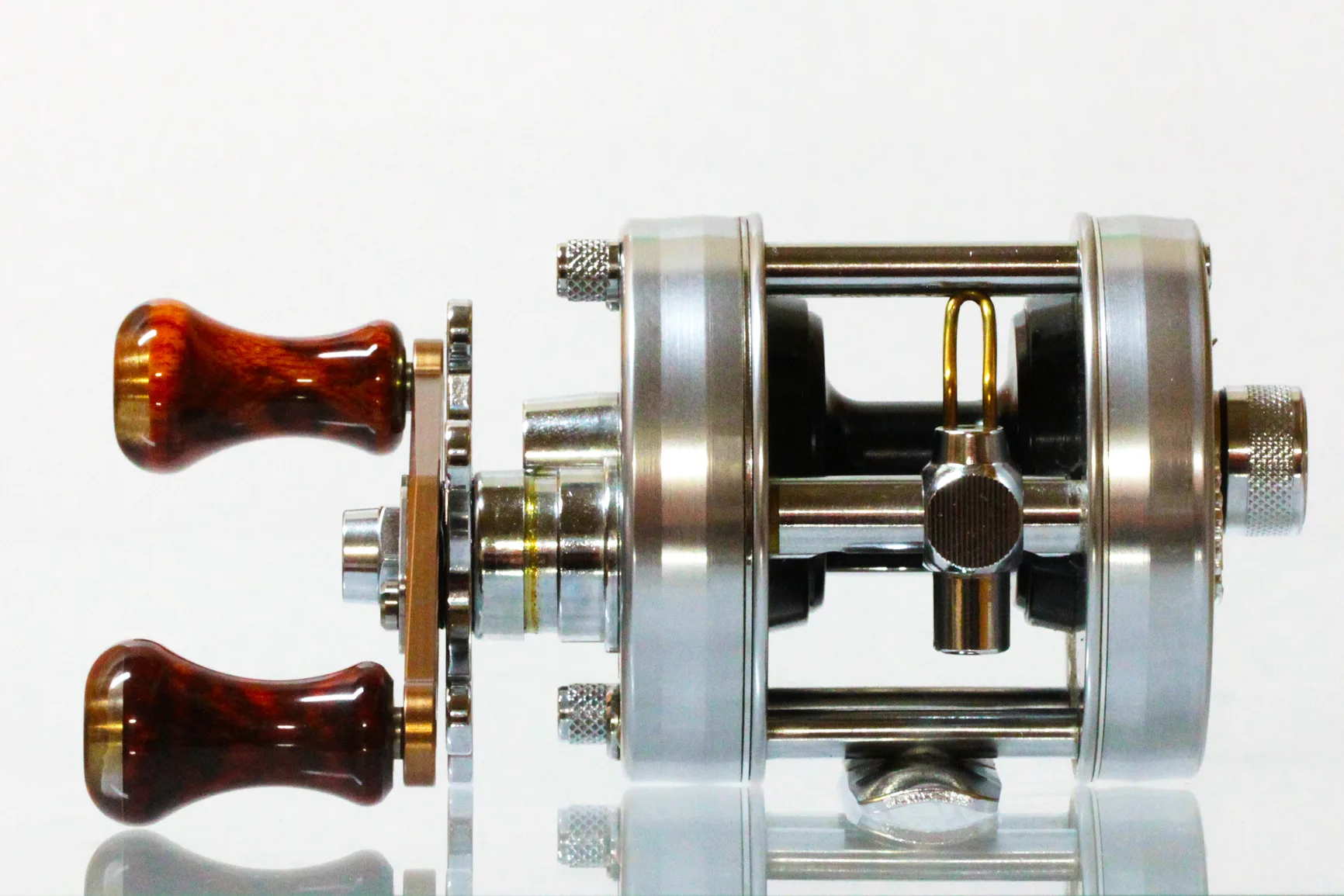 アンバサダー 1500C - ブリモ リールハンドルノブとハンドルの専門店