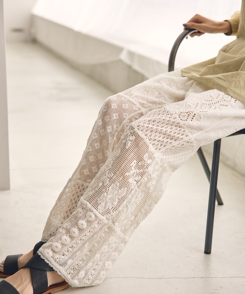 TODAYFUL（トゥデイフル）の「パッチワークレースパンツ（その他パンツ