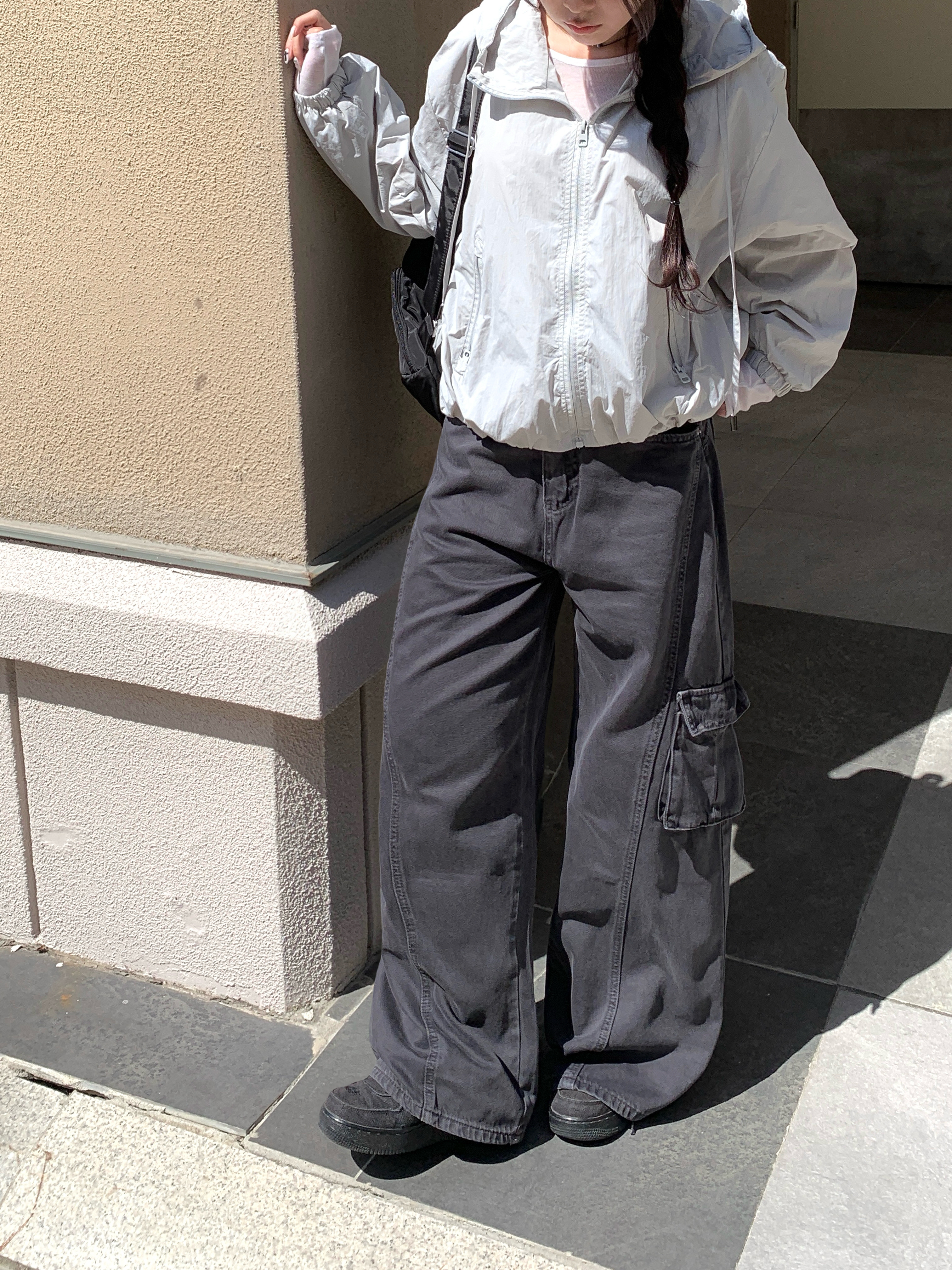 立体ポケット斜め切替ワイドカーゴパンツ | ファッション通販サイト NUGU