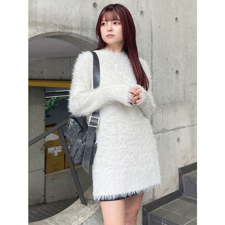 スパンコールフェザーニットミニワンピース[品番：MKSW0061691]｜MURUA