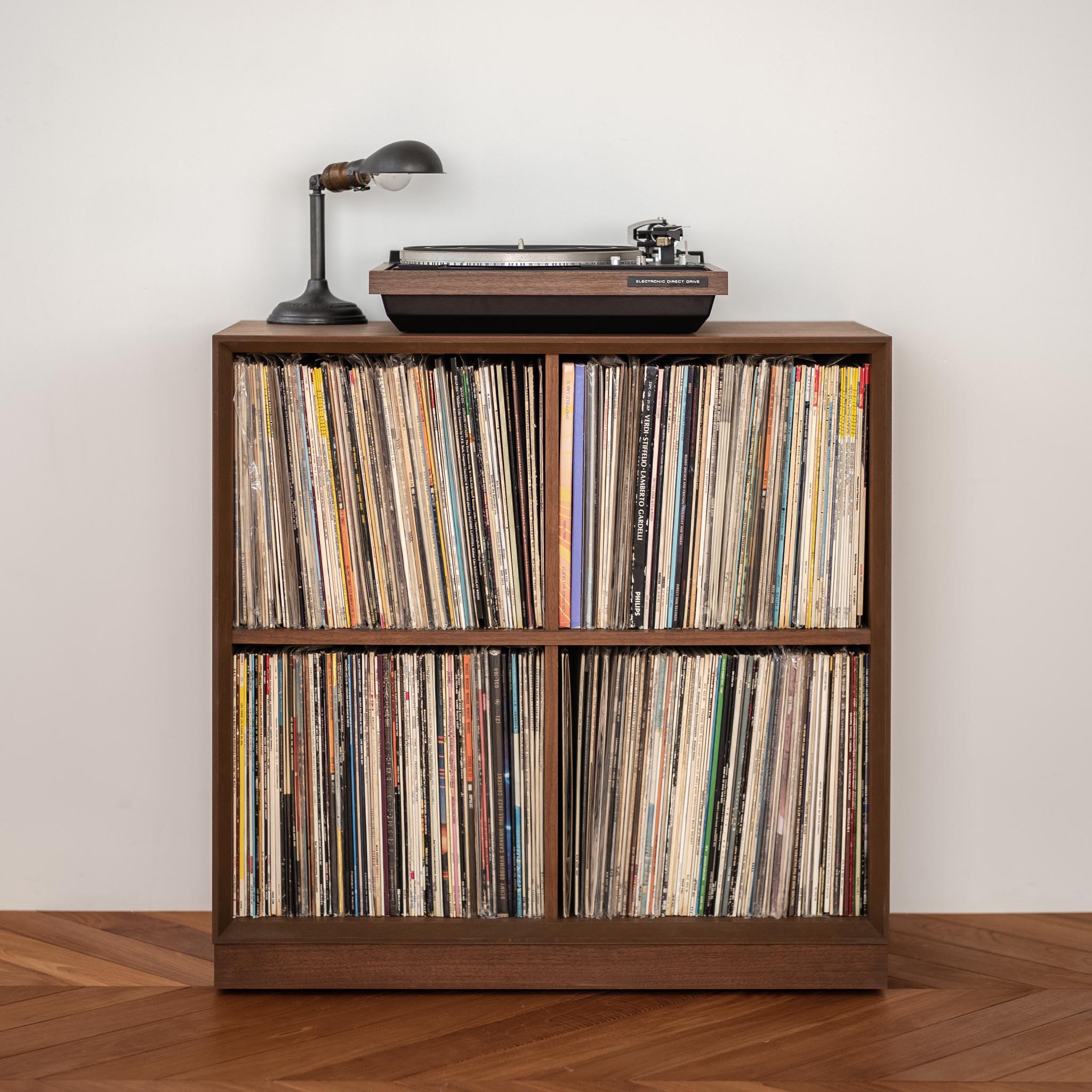 レコードラック – P Y T H A G O R A