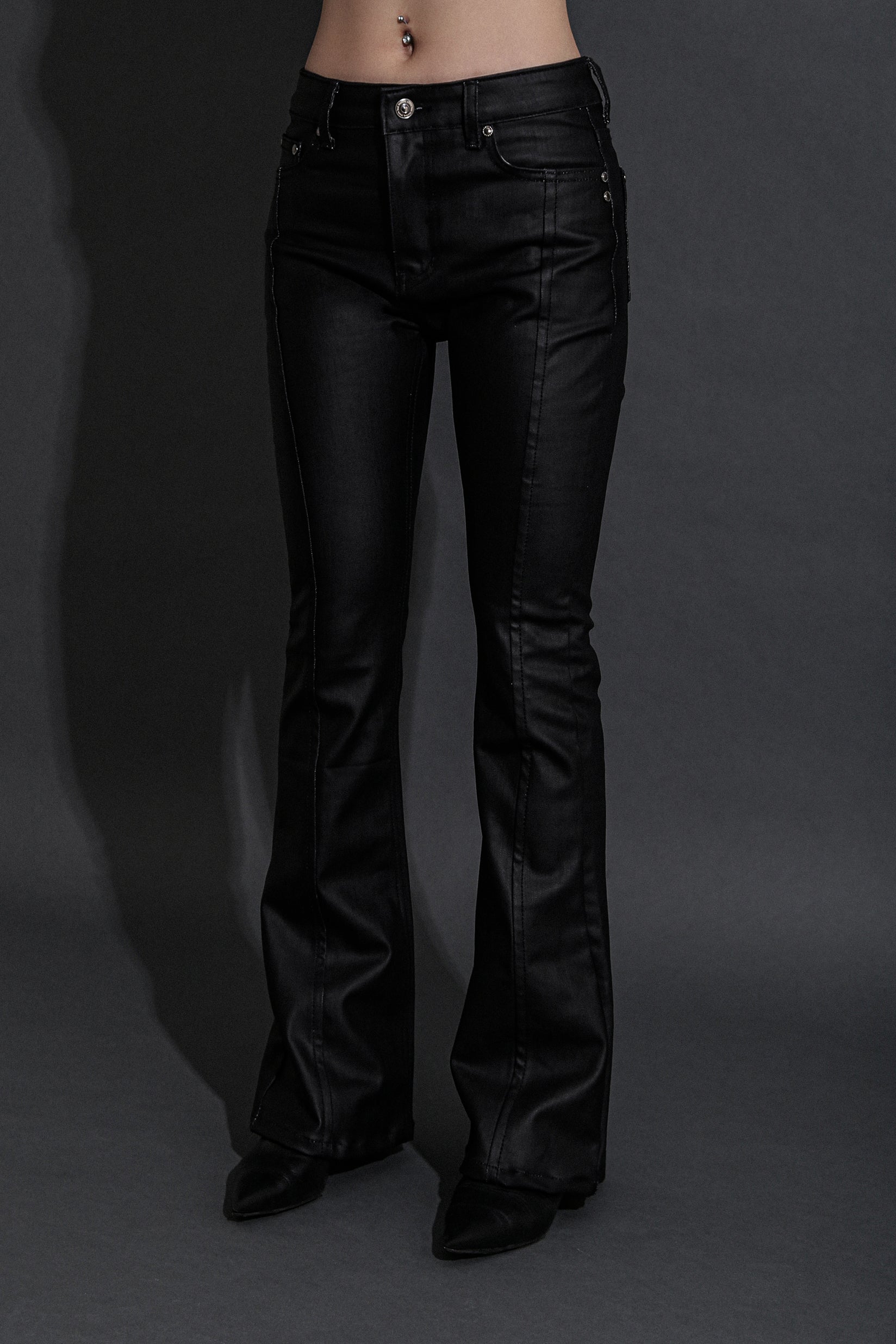 コーティングブラックブーツカットデニム - DARLING, YOU ARE BAD | 60