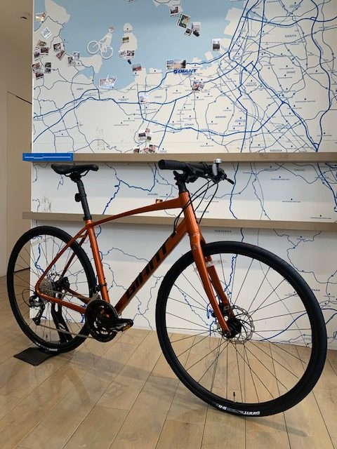 クロスバイク入荷情報☆「ESCAPE RX2 DISC」シリーズ ｜ ジャイアント