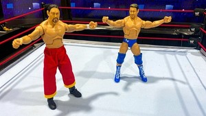 WWE ケンゾー・スズキ vs ルネ・デュプリー フィギュアセット WWE