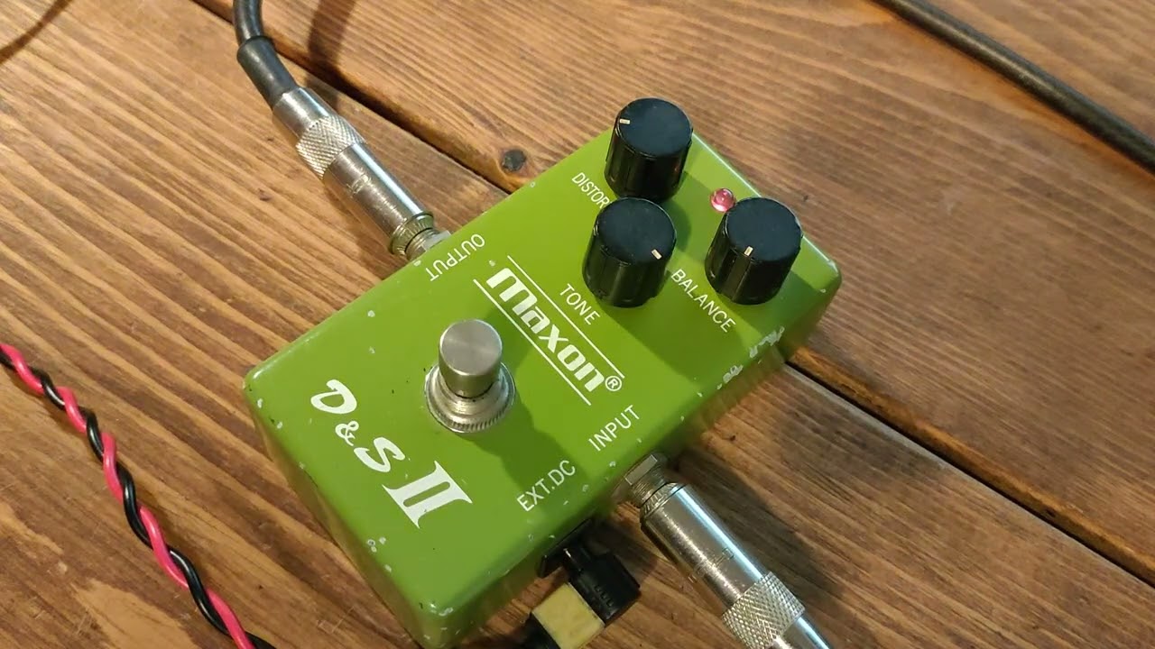 Maxon D&SⅡVintage - YouTube