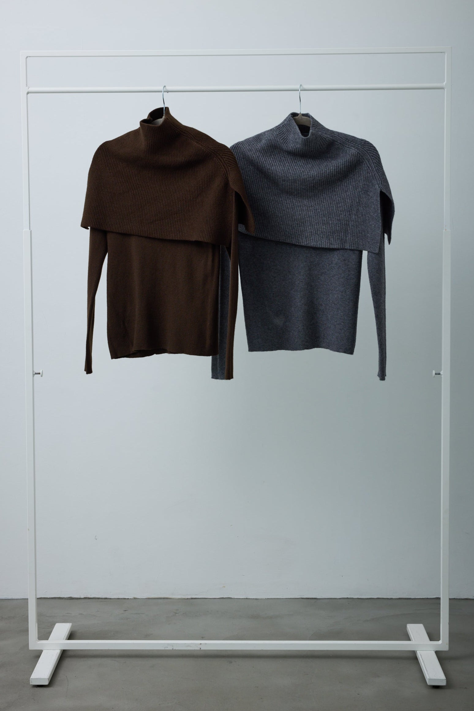 予約/SET]ケープアンサンブルニット+ケープアンサンブルニット(2set