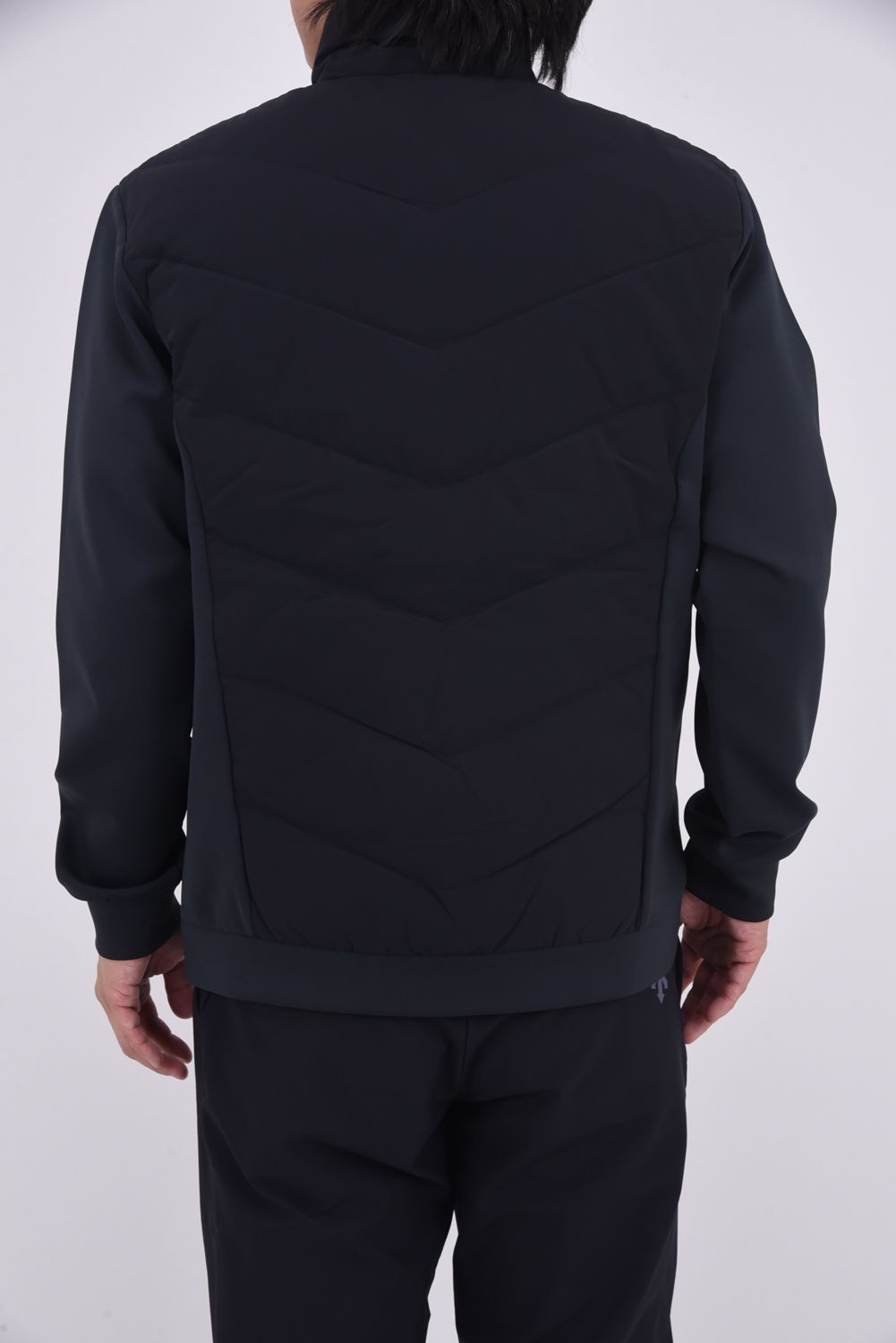 DESCENTE GOLF - 【25AW】 防風ハイブリッドダウンジャケット