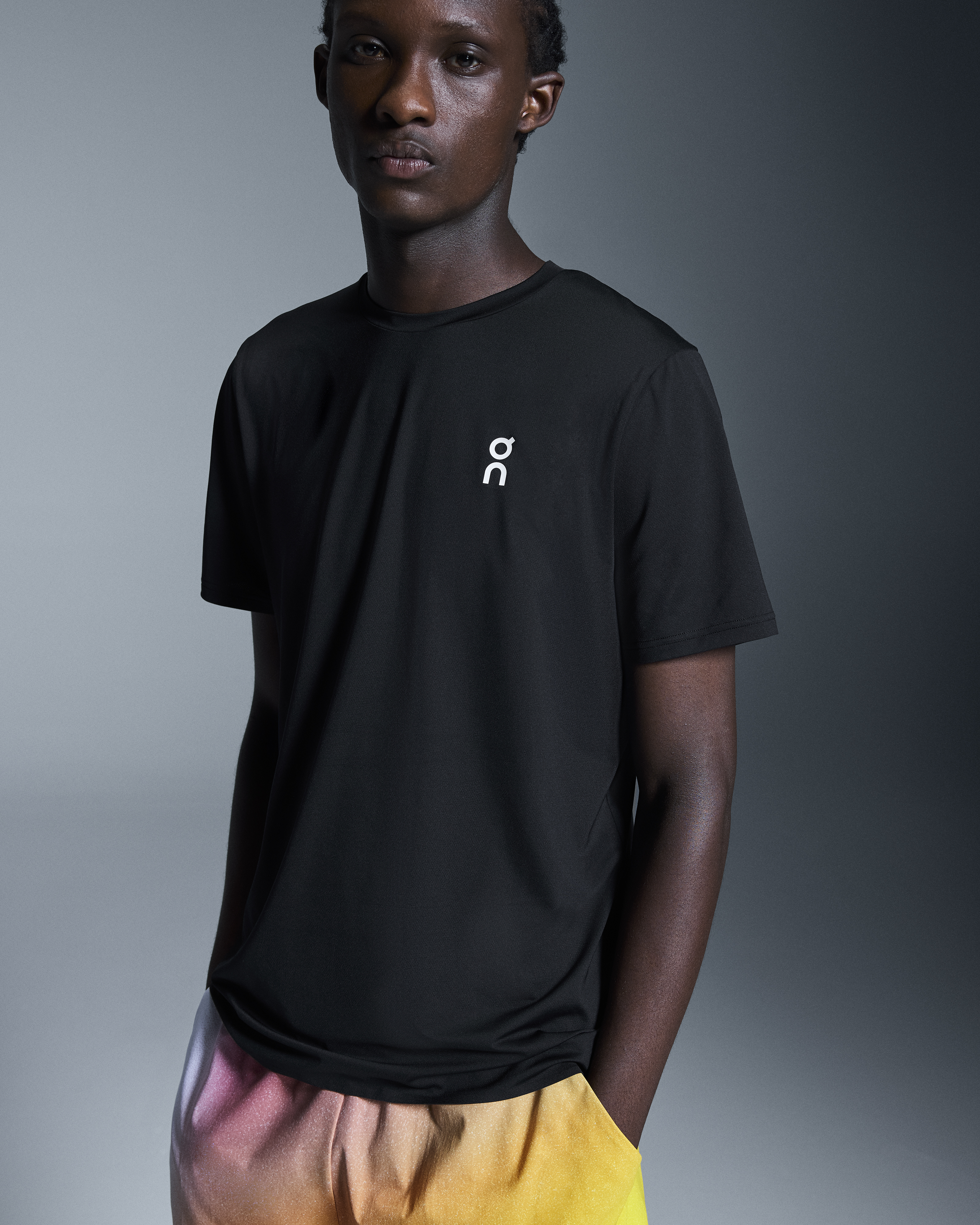 新品未開封on Court-T メンズMサイズ