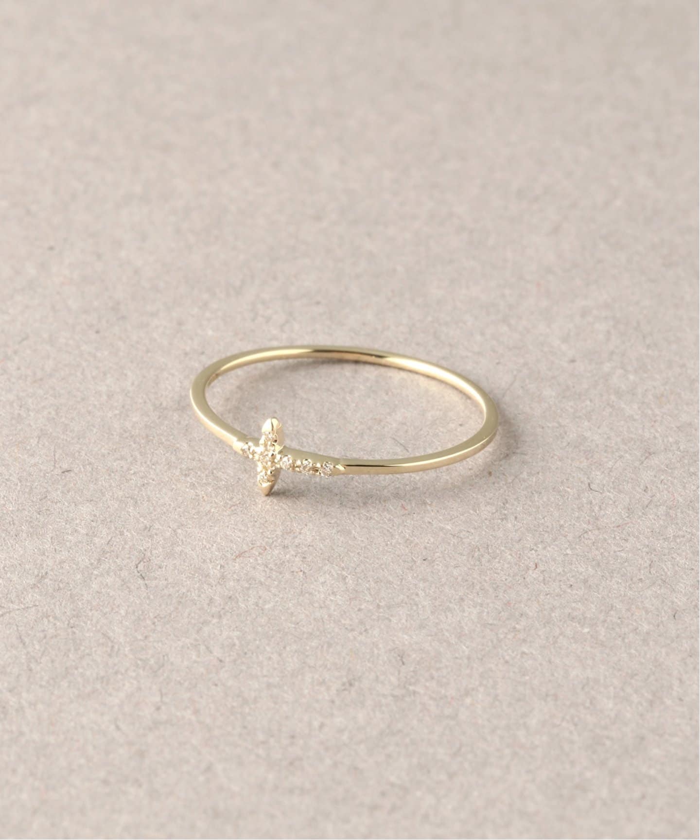 クロスダイヤモチーフリングK10（リング）｜Lilas（リラ）の通販