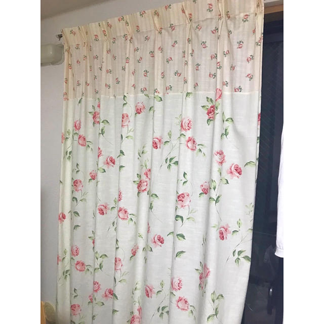 ローラアシュレイ オーダーカーテン 2枚組 丈約209cm×幅約83cm