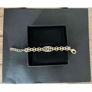 CHANEL（ブレスレット/バングル ・ ゴールド/金色系）のフリマアイテム一覧