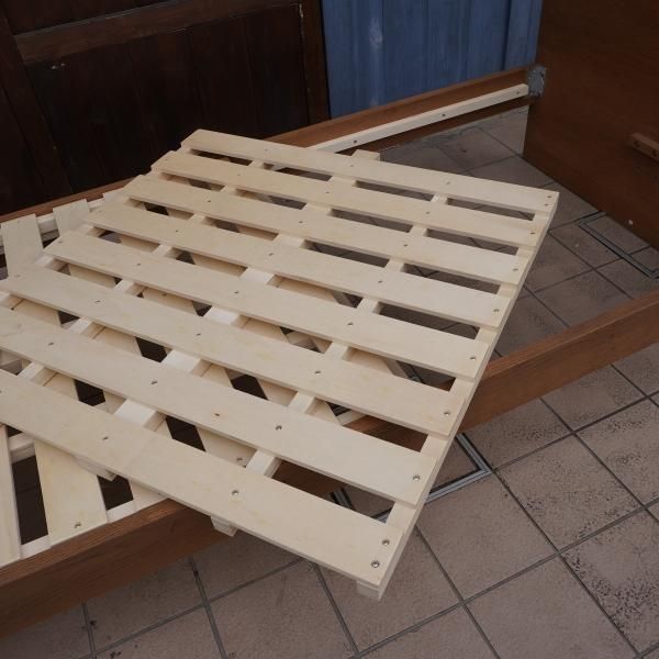 値下げ/unico(ウニコ)より木の表情を生かしたカジュアルな印象のADDAY