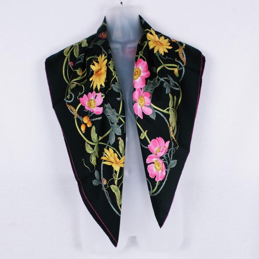GUCCI（グッチ） レディース フラワー シルク スカーフ 黒 ピンク 花柄