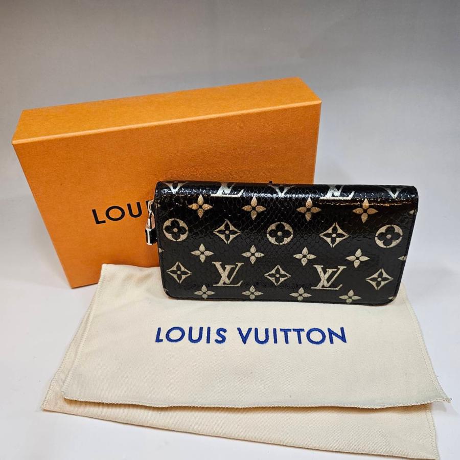 LOUIS VUITTON ルイヴィトン モノグラム パイソン ジッピーウォレット