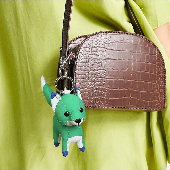 MAISON KITSUNE（メゾン キツネ） バッグチャーム ブランド おしゃれ