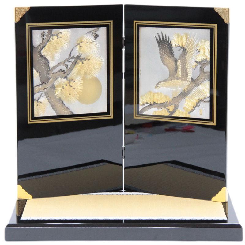 アウトレット品 五月人形平飾台 屏風・台セット 20号 黒塗 彫金松鷹