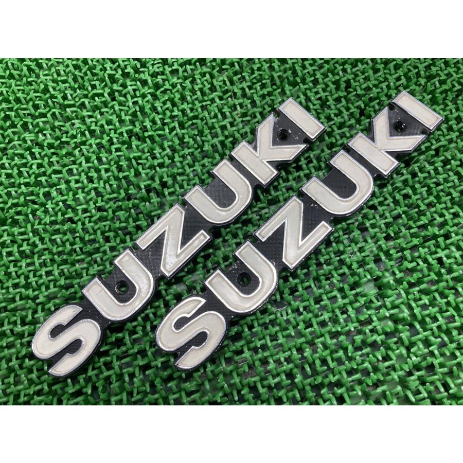 スズキ（SUZUKI） GSX250E GSX400E タンクエンブレム 純正 中古 バイク