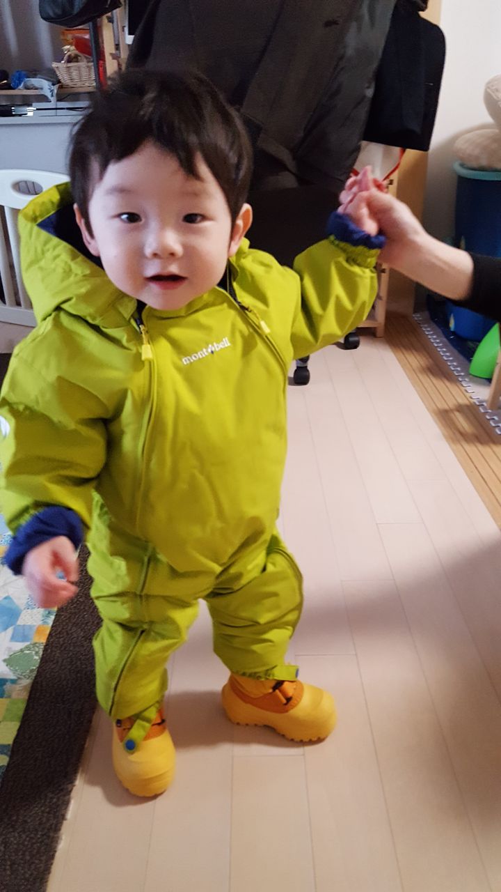 モンベル パウダーカバーオール子ども用 100-120 黄色 mont-bell