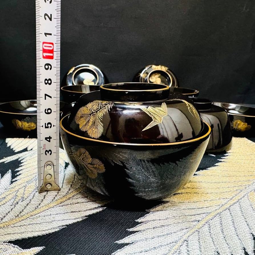 輪島塗 布着本堅地 丸盆蒔絵師 長都 作松蒔絵 金蒔絵伝統工芸士略歴書