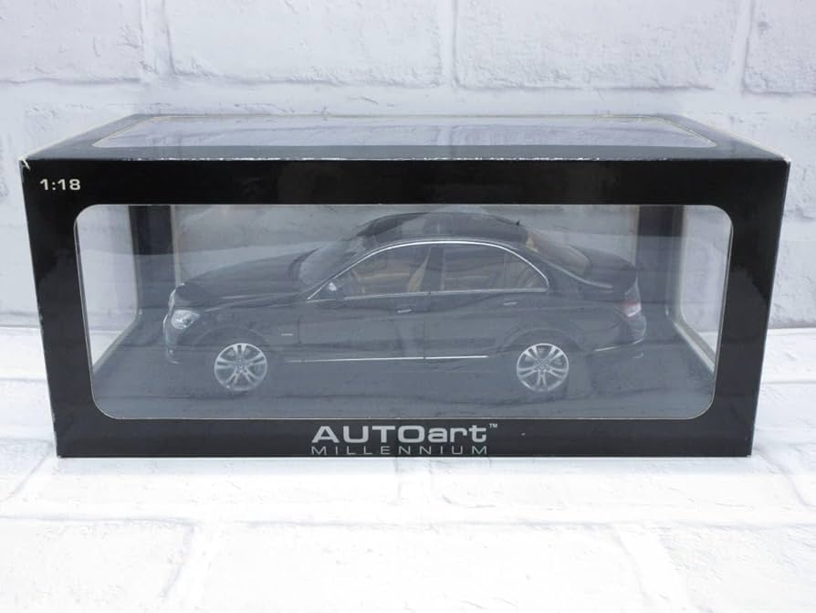 Amazon | ミニカー 1/18 オートアート メルセデスベンツ Cクラス W204